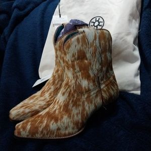 Myra cow print boots